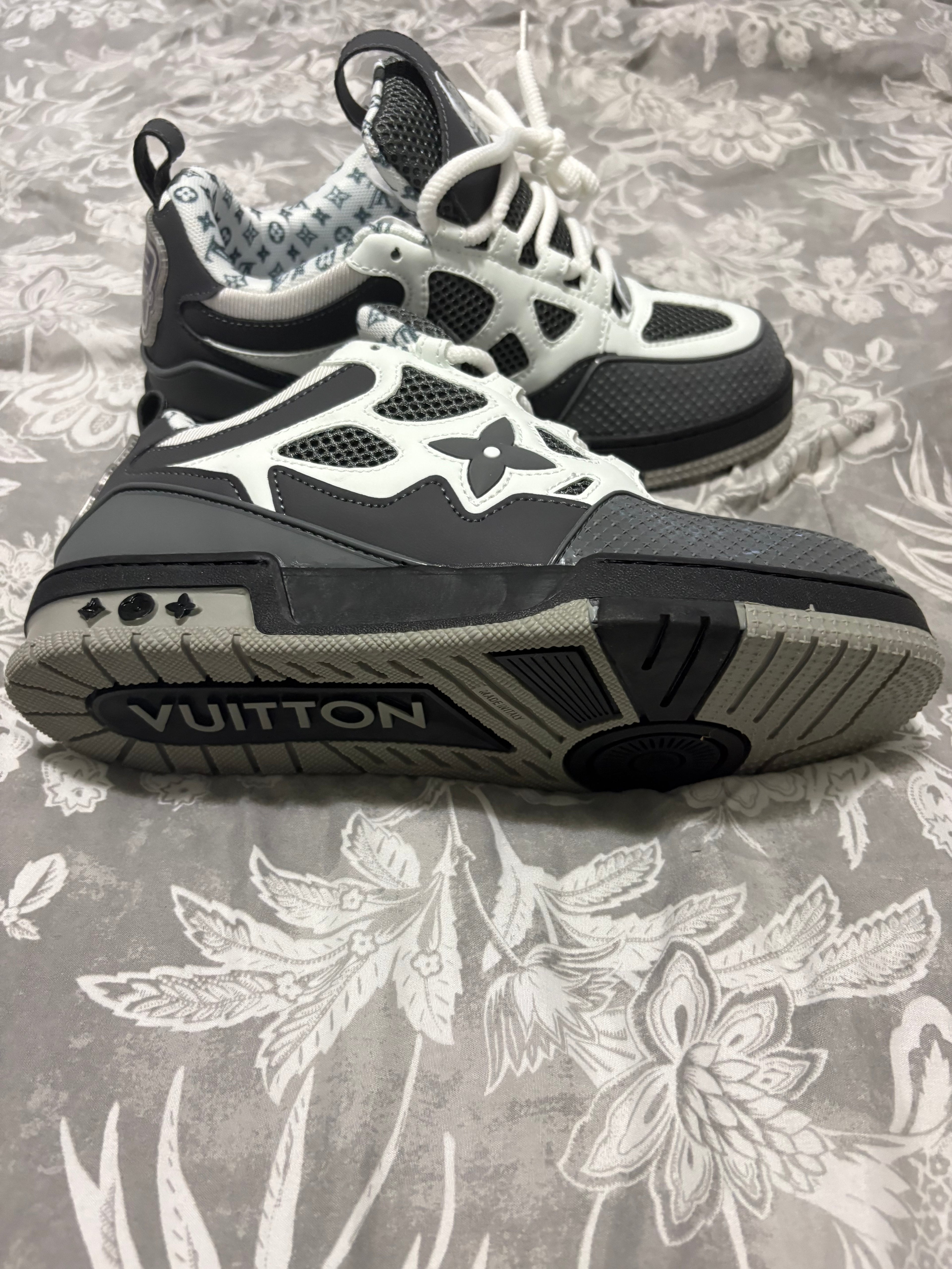 Louis Vuitton Skate Sneaker Grey & White – Men's